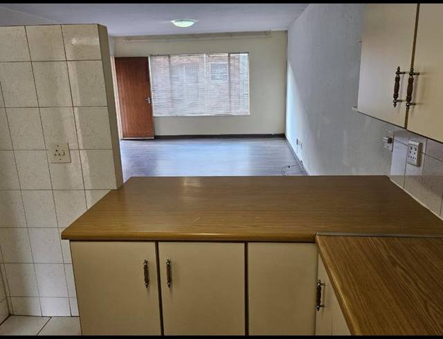 2 BEDROOM TOWNHOUSE FOR SALE IN NEW REDRUTH